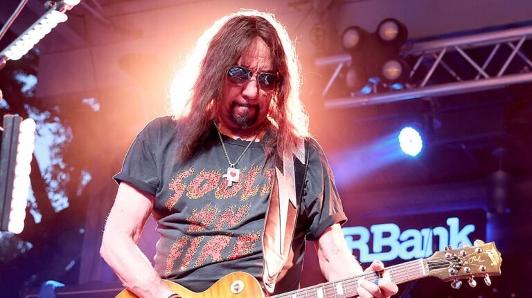ace frehley dead at 74